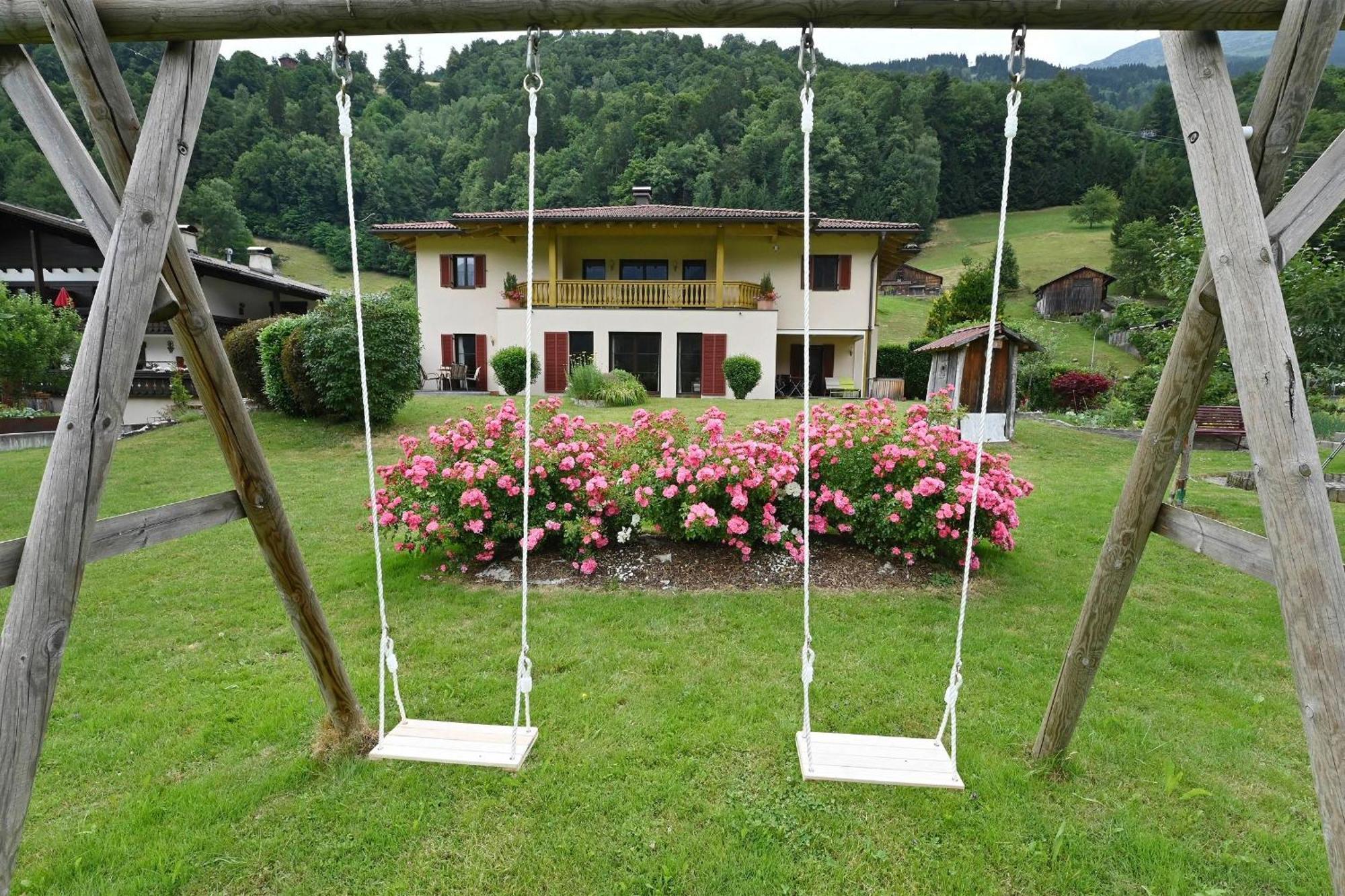 Ferienhaus Schwarzhans Шрунс Экстерьер фото